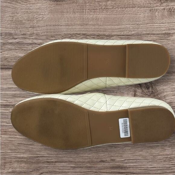 Onyx Quilted Leather Loafers Cream Women’s 8.5 EU 39 NWOT Slip On main image 6